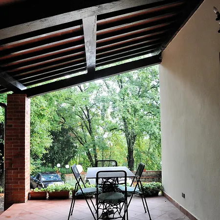 빌라 Sargiano